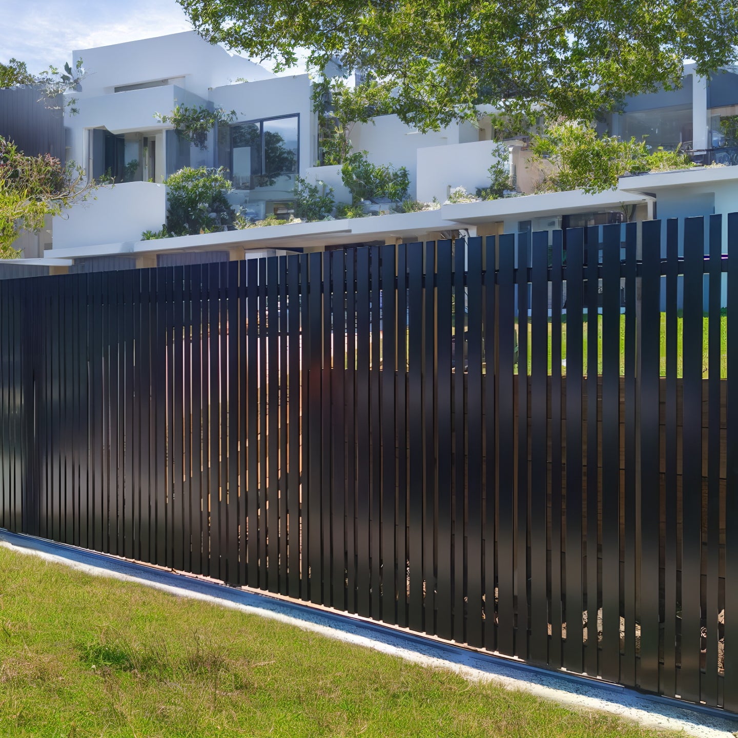 BLACK VERTICAL SLAT SLIDING GATE KIT